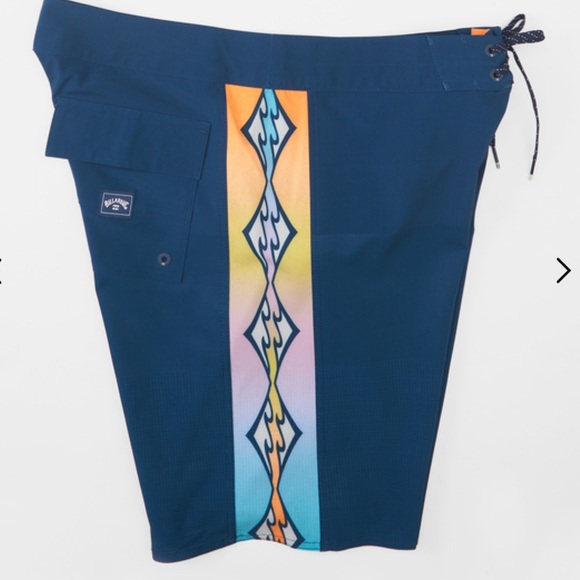 Billabong Men's Navy Swim Shorts with Multicolor Panels - Picture 3 of 8
